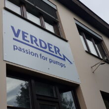 Verder - vývěsní štíty
